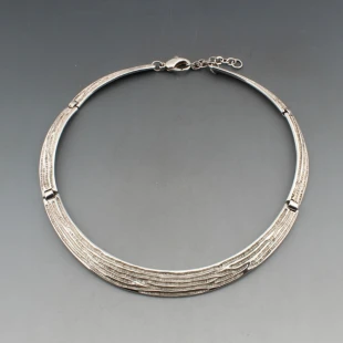David M Robinson Silver Collar Necklace