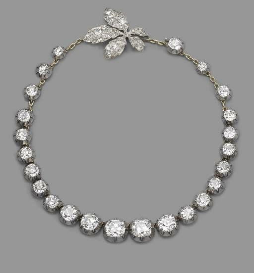 Jemný diamantový náhrdelník riviere